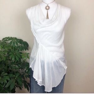 LEFT OF CENTER | White Asymmetrical Ruffle Gauze Top Sz XS